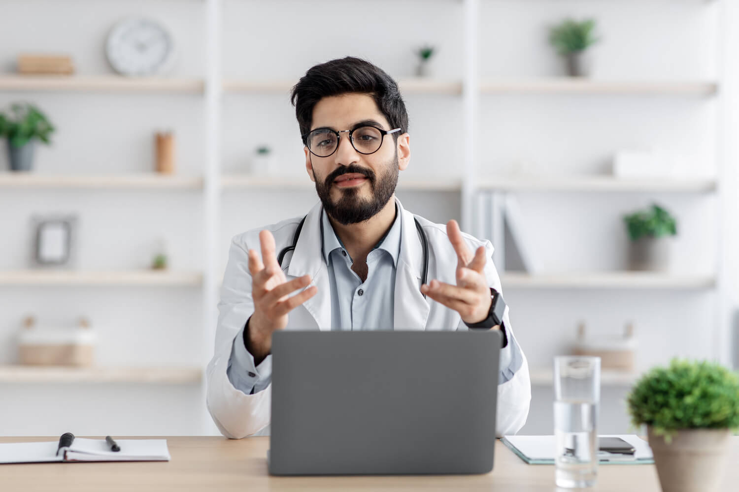 Video Call Consulting With Doctor Private Clinic 2023 11 27 05 19 52 Utc 1